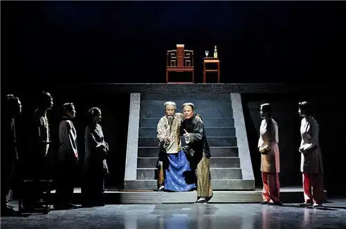 大幕拉开再现大宅门中的白家传奇