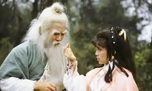 黄蓉为何讨厌杨过你看杨过年少时,对她做了什么
