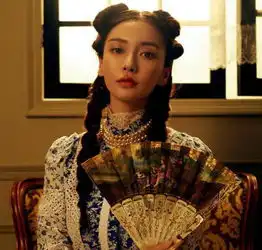 终于看到了baby穿丝袜,性感长腿超抢镜,什么神仙腿