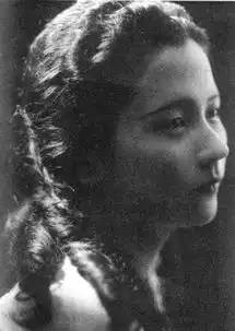 上海滩名媛狠心将5个子女送出国,从此生死相隔,却避免了一场家族覆灭...
