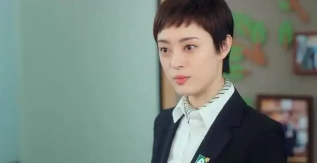 安家房似锦原生家庭不好的女孩,唯有一条路可以走