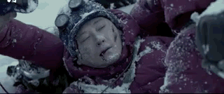 瑕疵和优点一样明显的攀登者,还会延续吴京的票房神话吗
