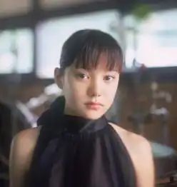 记得周杰伦版头文字d里的茂木夏树吗现32岁胖成大妈认不出