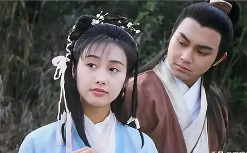6大版本的黄蓉朱茵最美,翁美玲成经典,金庸最满意的却是周迅
