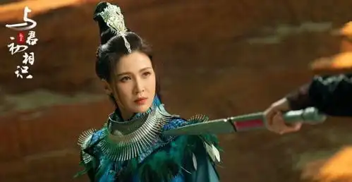 景甜看一集与君初相识,就立马给任嘉伦热巴打电话,原因超好笑