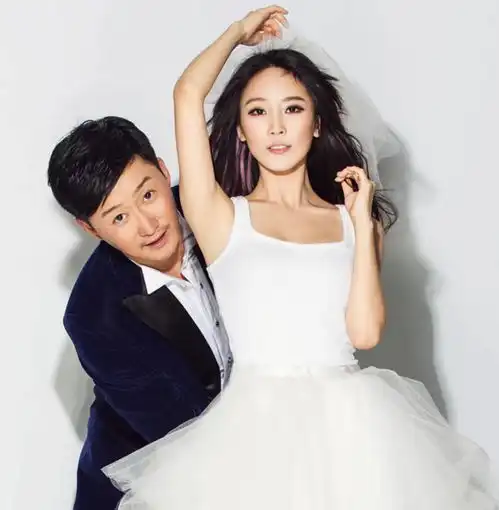 谢楠长发有多美气质不输柳岩,难怪吴京对她一见钟情