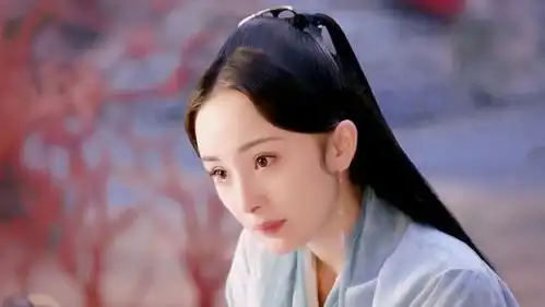 杨幂郑爽沈梦辰护肤秘籍全在这,让肌肤白皙滑嫩,不做油腻仙女