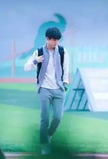 少年等等,我也想要你的这款校服
