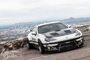 年少时中了头文字d的毒,长大后爆改丰田86,现在全家都怀疑他吸毒