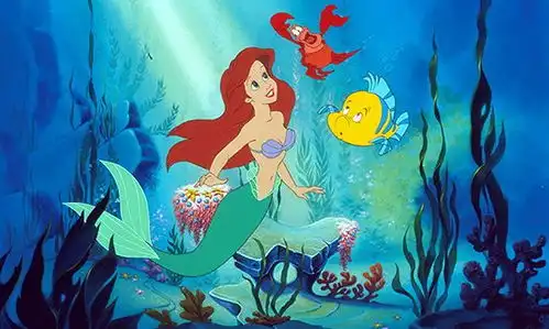 灯塔与男性对美人鱼的幻想