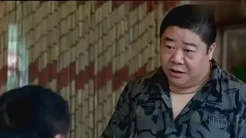 落叶归根本山大叔吃饭不带钱,想抵赖,还说老板坑人