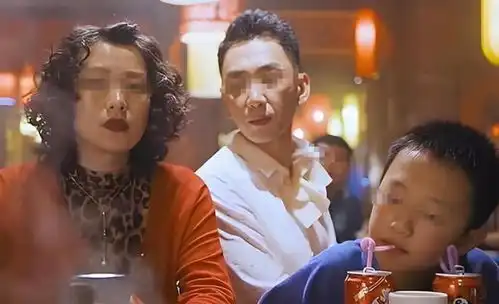 惯子如杀子回顾熊孩子吃火锅致一家3口被灭门孩子呛死,大人被杀