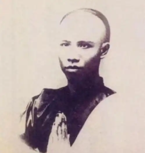 谭嗣同之死高官父亲为何见死不救行刑刽子手是王五假扮的