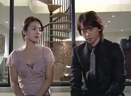 又要炒冷饭大陆版浪漫满屋开机,男女主演年龄让人疑惑
