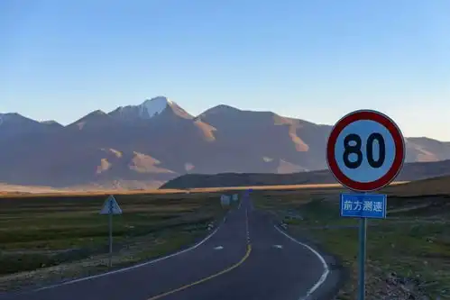 薛之谦拍电影剧照宣传飞驰人生2,到底算不算盗摄本人回应