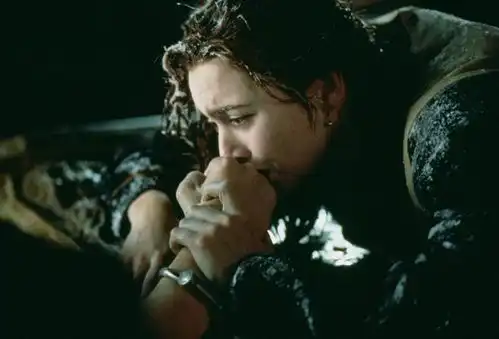 泰坦尼克号火爆全球,可几人知道,露丝后半生是怎么过的呢
