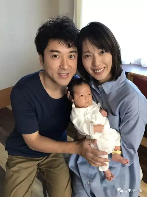 我是大哥大这部沙雕剧连杀青照都这么好笑我是大哥大大恋爱日剧新浪娱乐新浪网