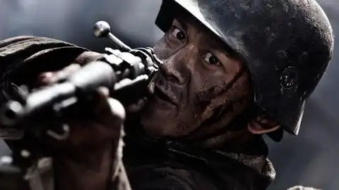 痞子英雄2恐怖分子的直升飞机火力非常强警方险招架不住
