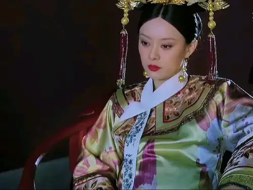 甄嬛传嬛嬛被猫吓到早产甄嬛传