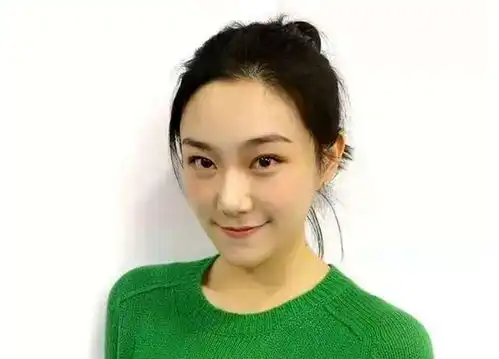 不用真名的孙俪,两次晒妹妹的时间点,堪称用心良苦