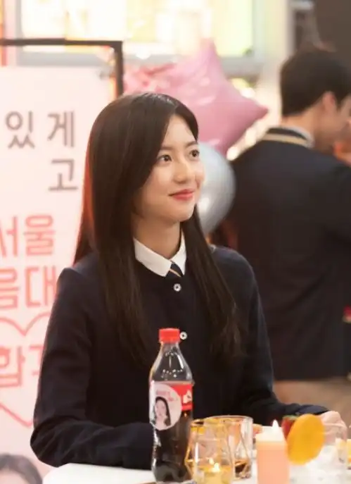 韩剧顶楼3中的孩子们在升学考试竞争中谁笑到最后