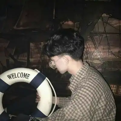 陈情高冷霸气男头发光不是太男生头像我要个性网