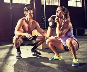 为什么提倡健身必练深蹲深蹲要注意哪些