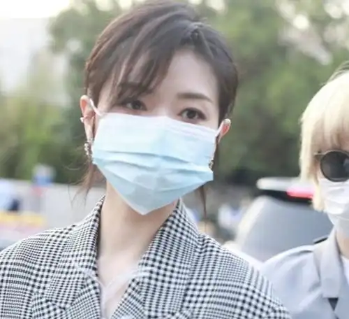 央视端午晚会路透,景甜造型梦回司藤,这才叫做仙女下凡