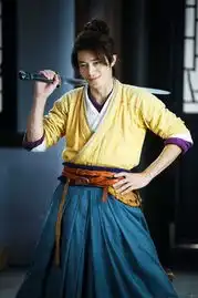 笑傲江湖曝剧照霍建华版令狐冲秀无敌笑容