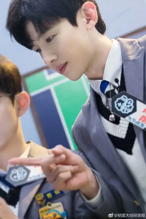 明星大侦探4剧照曝光貌美玩家甄白机智上线