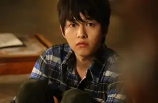 太阳的后裔宋仲基华丽回归退去婴儿肥成为男子汉组图
