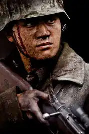 佟大为进组太平轮搭档十三钗老枪
