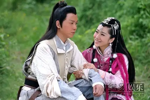 刘思彤芳心暗许潘粤明称张丹枫是梦中情人
