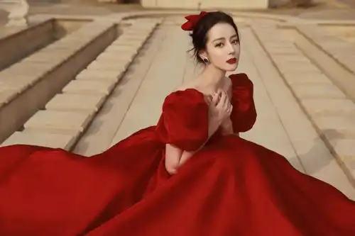 迪丽热巴春暖花开