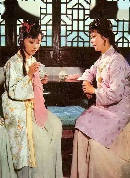 揭秘红楼梦,贾元春死亡之谜
