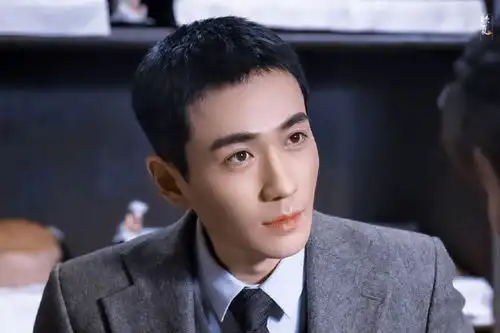 朱一龙龚俊疑似去过日本神社龚俊发声路过图标,朱一龙粉丝声援
