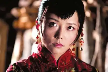 情深深雨蒙蒙中方瑜扮演者李钰,33岁不幸离世,穿婚纱下葬