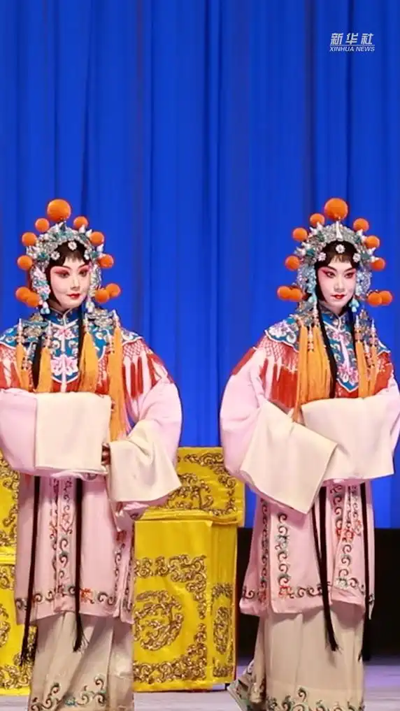 新春走基层龙重登场来梅兰芳大剧院感受戏曲国韵