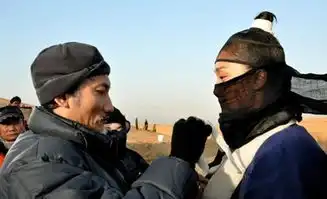 周迅龙门飞甲造型曝光中性装扮似林青霞