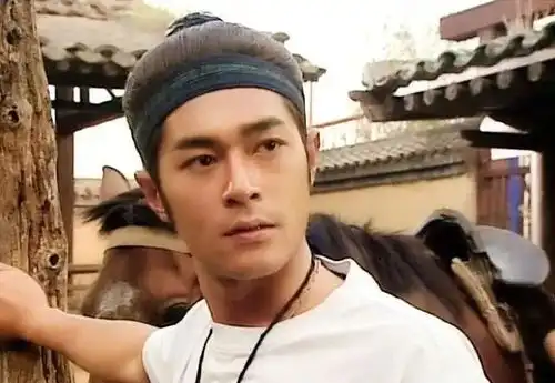 醒醒,求这些男星把胡子剪了吧不是留须就变帅,邋里邋遢反变丑