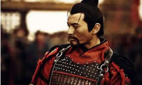 写下了千古流传的绝世佳句,曾经带精锐夜袭敌营,他的确非比寻常