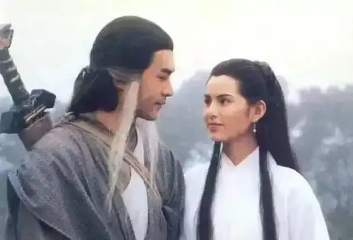 回顾金庸经典三十八名句,写尽江湖侠骨儿女情长
