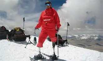 无腿勇士夏伯渝和他的珠峰梦
