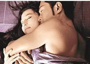 那么多男星拍激情戏没事黄轩碰到杨幂就是非不断