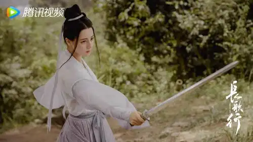 迪丽热巴长歌行热度口碑双赢,商业价值持续攀升