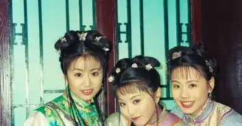 林心如28年前旧照曝光,高中时期美出天际,20年了样子依旧没变