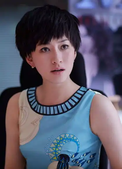 热剧女主孙俪李小冉中性风干练白领造型大pk2