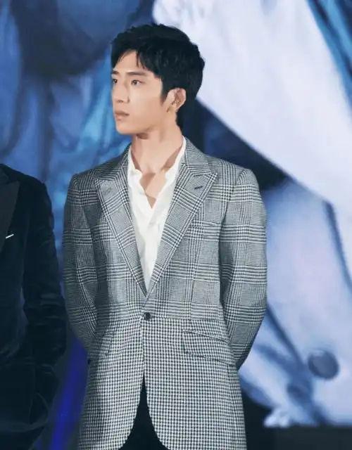 唐艺昕张若昀婚礼伴郎团确认,将由井柏然刘昊然郭麒麟担任