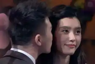 奚梦瑶被赌王儿子求婚不管年龄,不惧岁月,和他在一起,她就是开心的何猷君