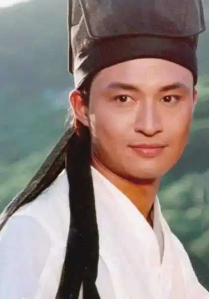 至尊红颜贾静雯的游走江湖路
